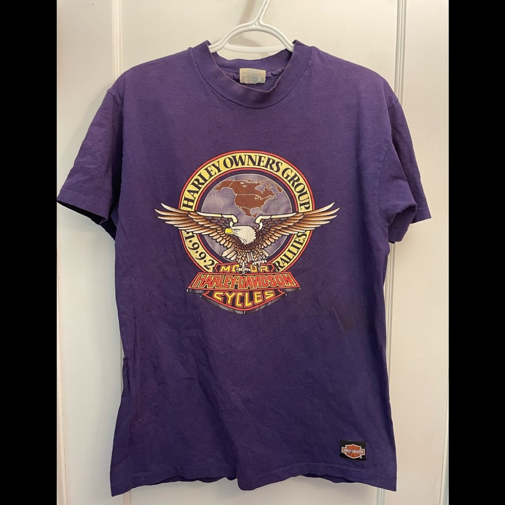 Vintage single stitch 1992 Harley Davidson purple shirt. Size medium